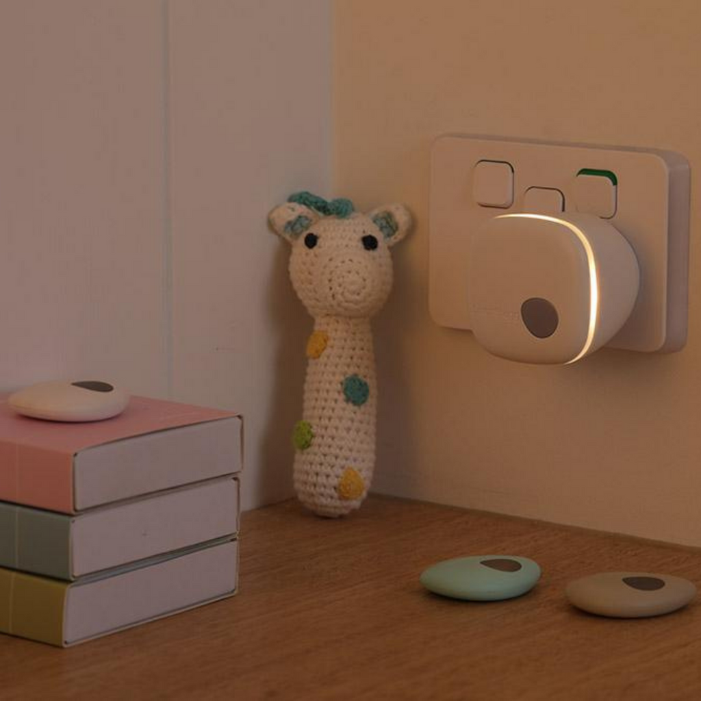 SmartSnugg SmartBridge - baby monitoring system, baby monitor - temperature monitoring - position monitor - Starter Kit - Shop Snooze